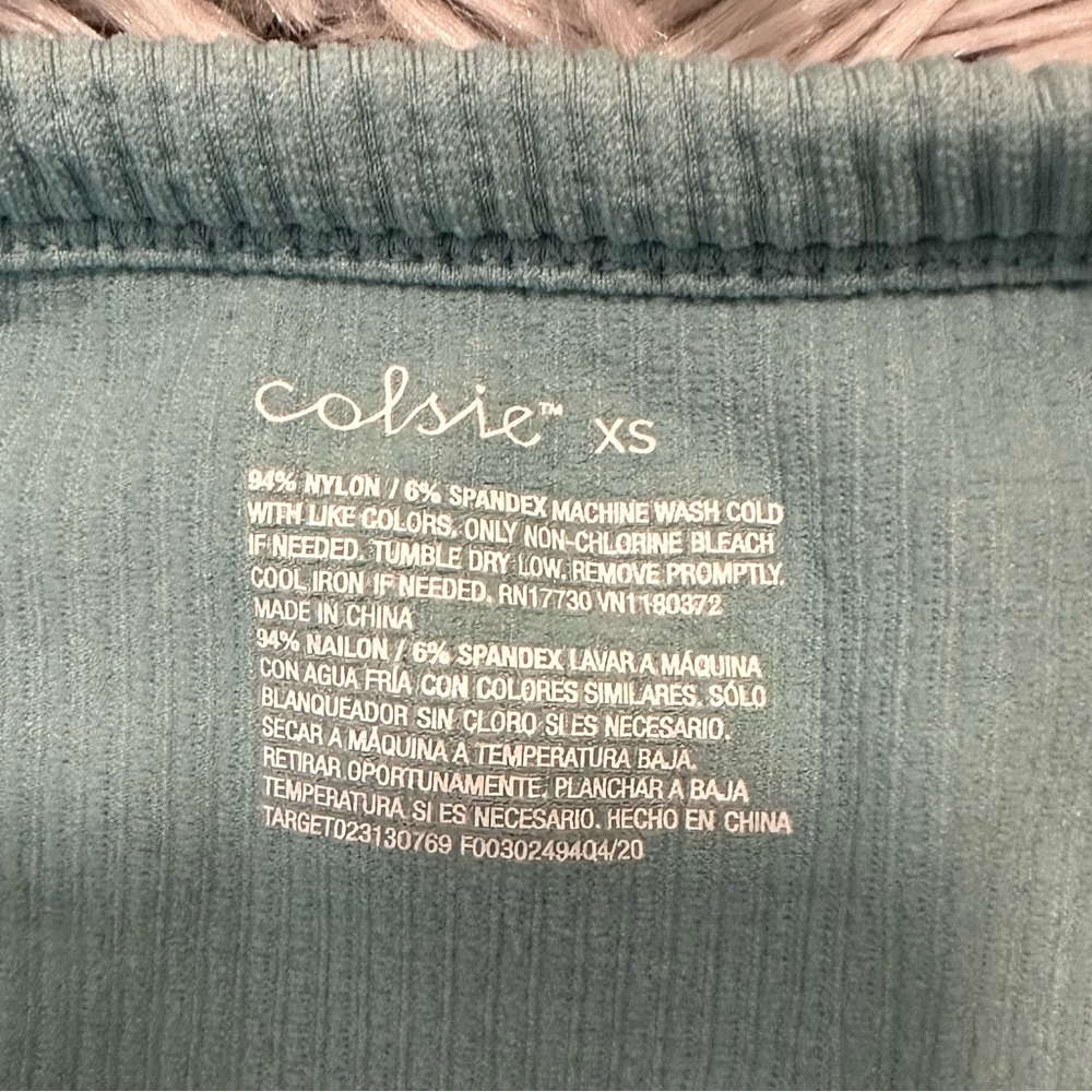 Colsie Ribbed Crop Top - Picture 7 of 11